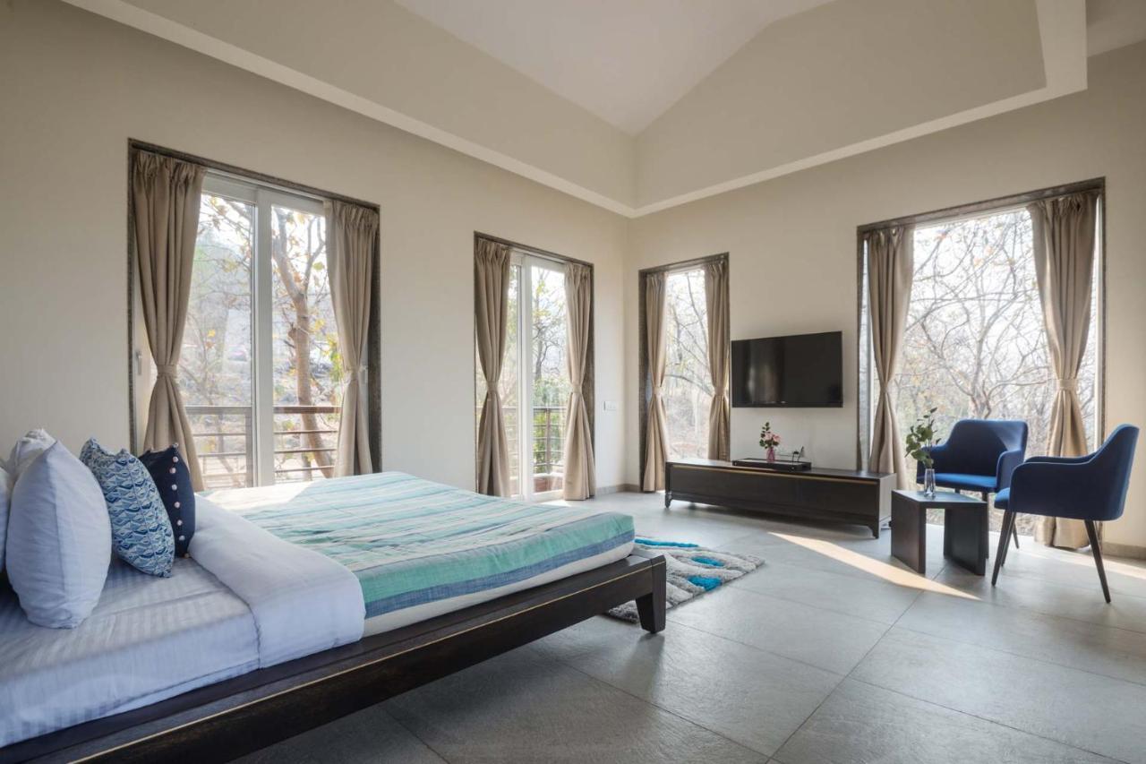 Eden Glade - Khopoli - Mountain-View Villa With Private Pool, Spacious Decks & Indoor Activities Экстерьер фото