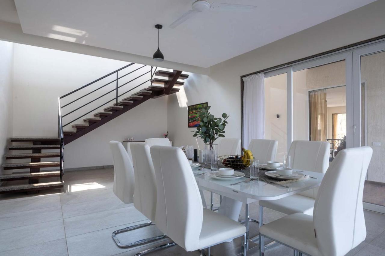 Eden Glade - Khopoli - Mountain-View Villa With Private Pool, Spacious Decks & Indoor Activities Экстерьер фото